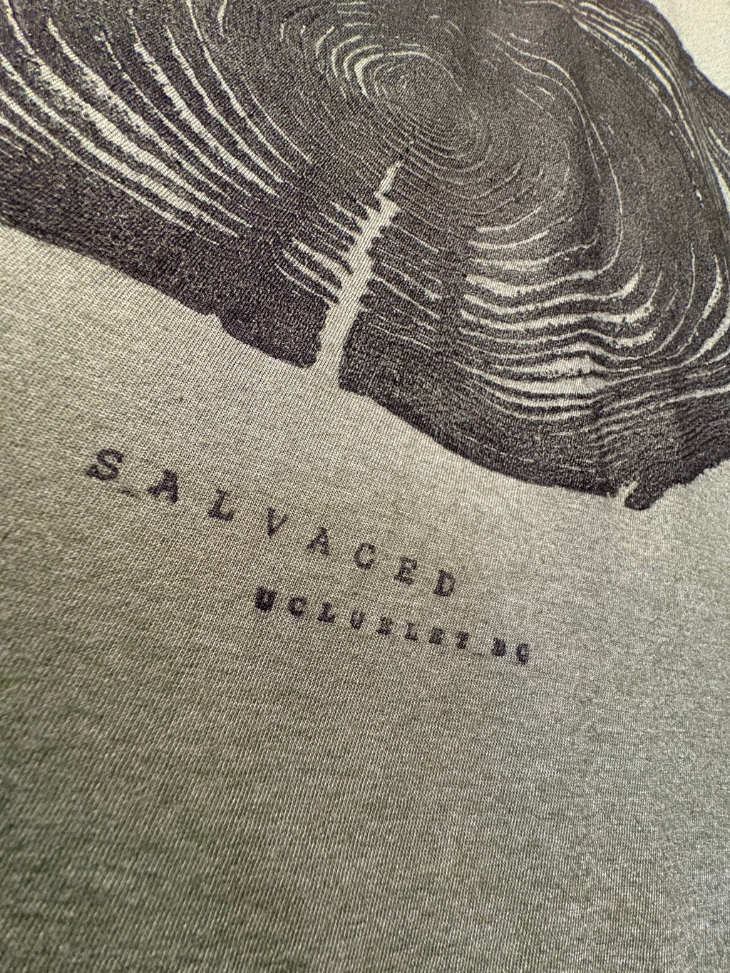 Cedar Print Unisex Tee in Moss